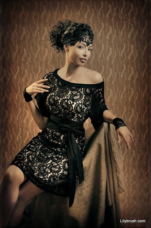 KIMONO Evening vintage inspired little black lace dress