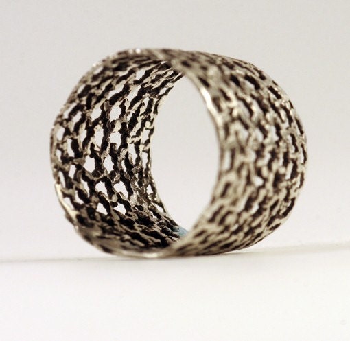 Gothic Lace Ring, size 7, 7.5, 10