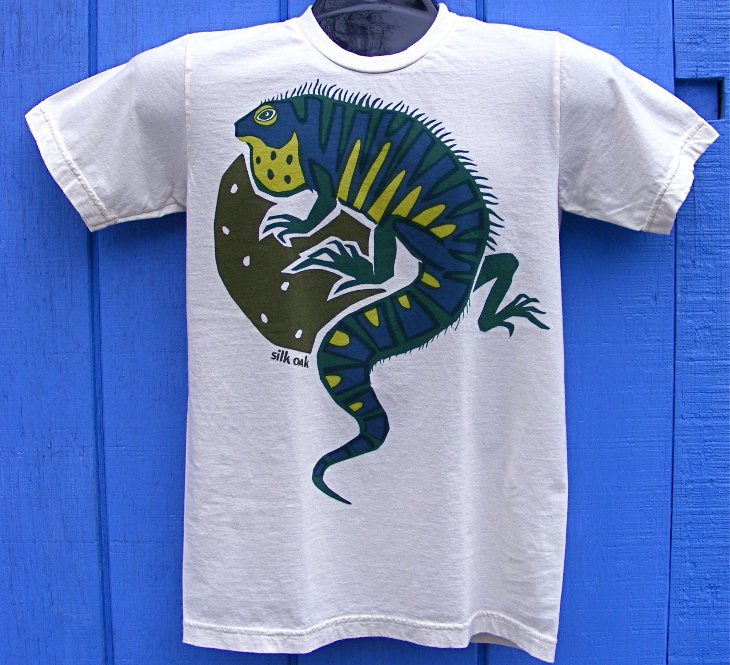Iguana on the Moon Organic Short Sleeve Tee
