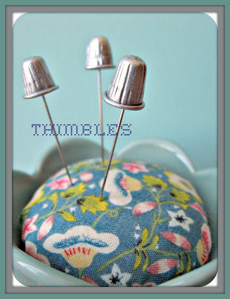Shiny Silver Thimble Pin Topper
