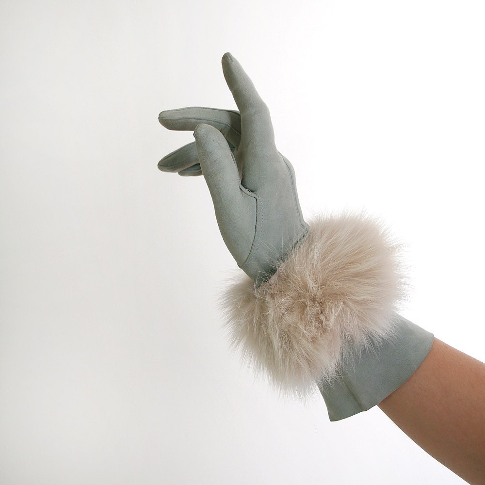 Doctor Zhivago Vintage Mint Green Long Fur Gloves - Light Cream Brown