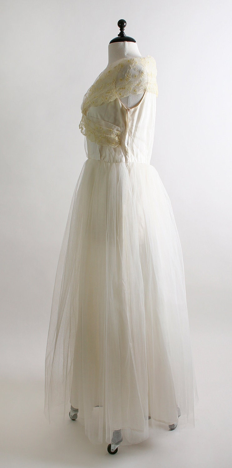 1950s Wedding Dress Winter Vintage Pure White and Lemon Yellow Tulle Prom Fashion
