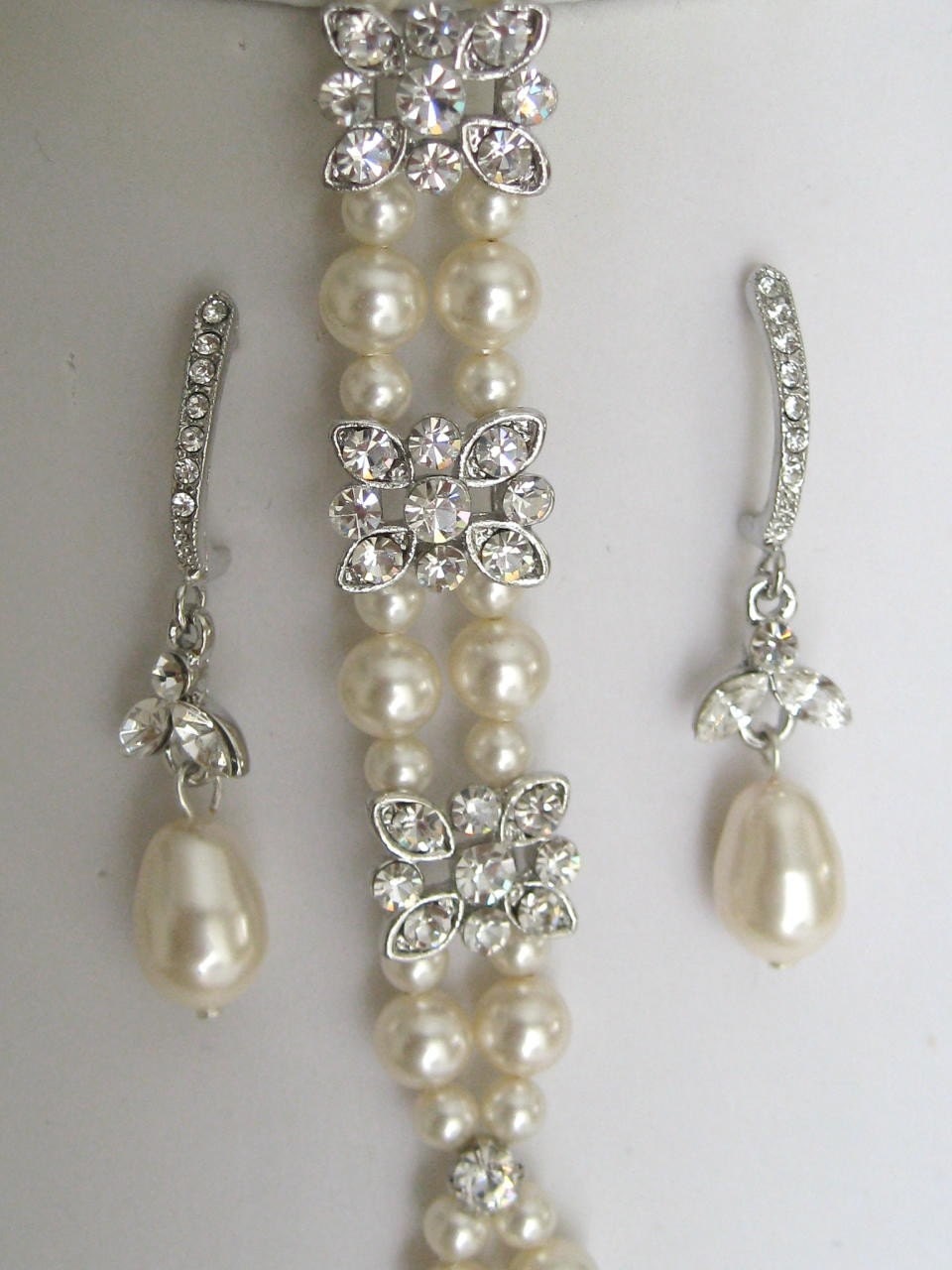 Bride-Bridesmaids-Rhinestone Pearl Bracelet and Earrings Set