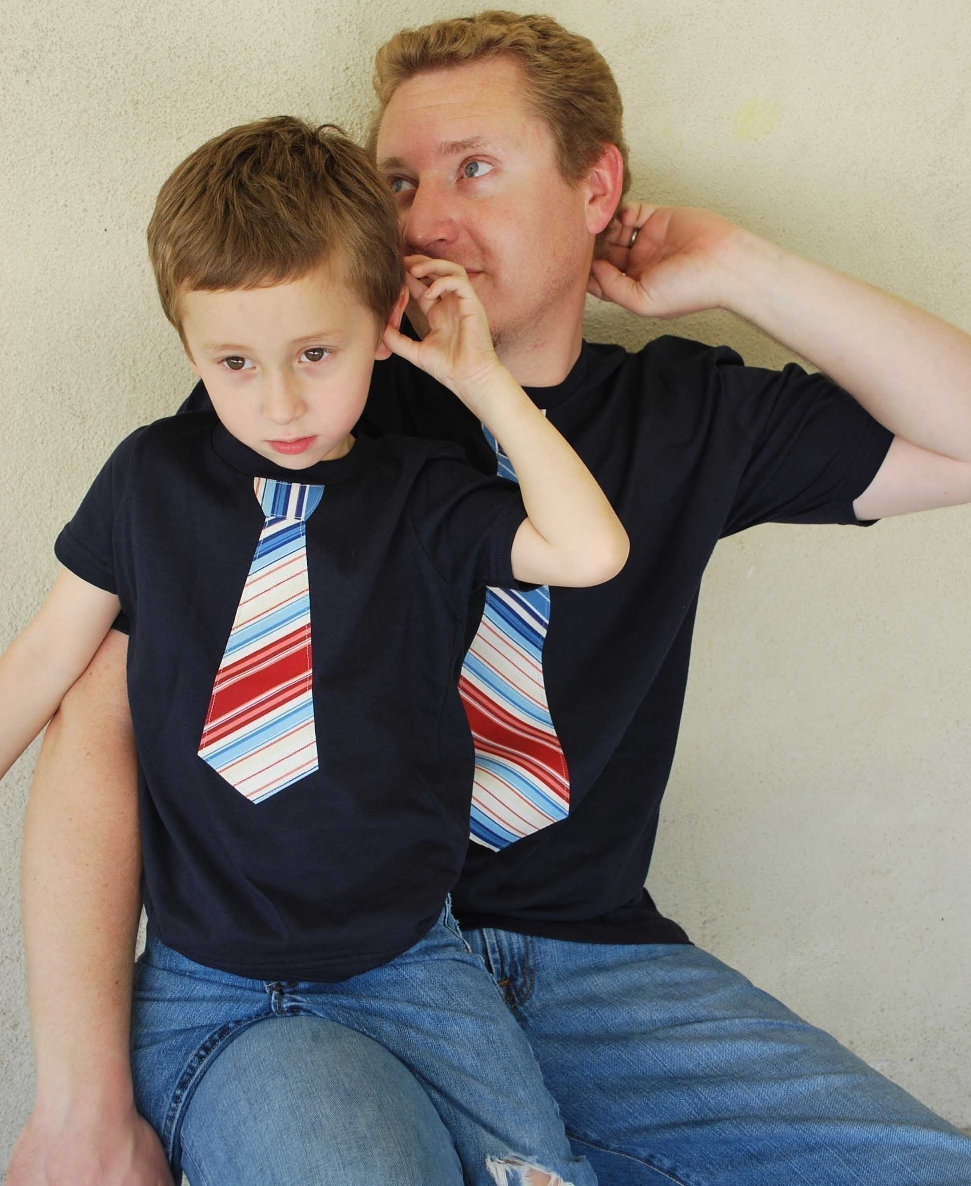 As seen on The Today Show..FATHER and SON   gift set....... fine jersey Navy t-shirt with a Nautical   Stripes NECKTIE appliqué