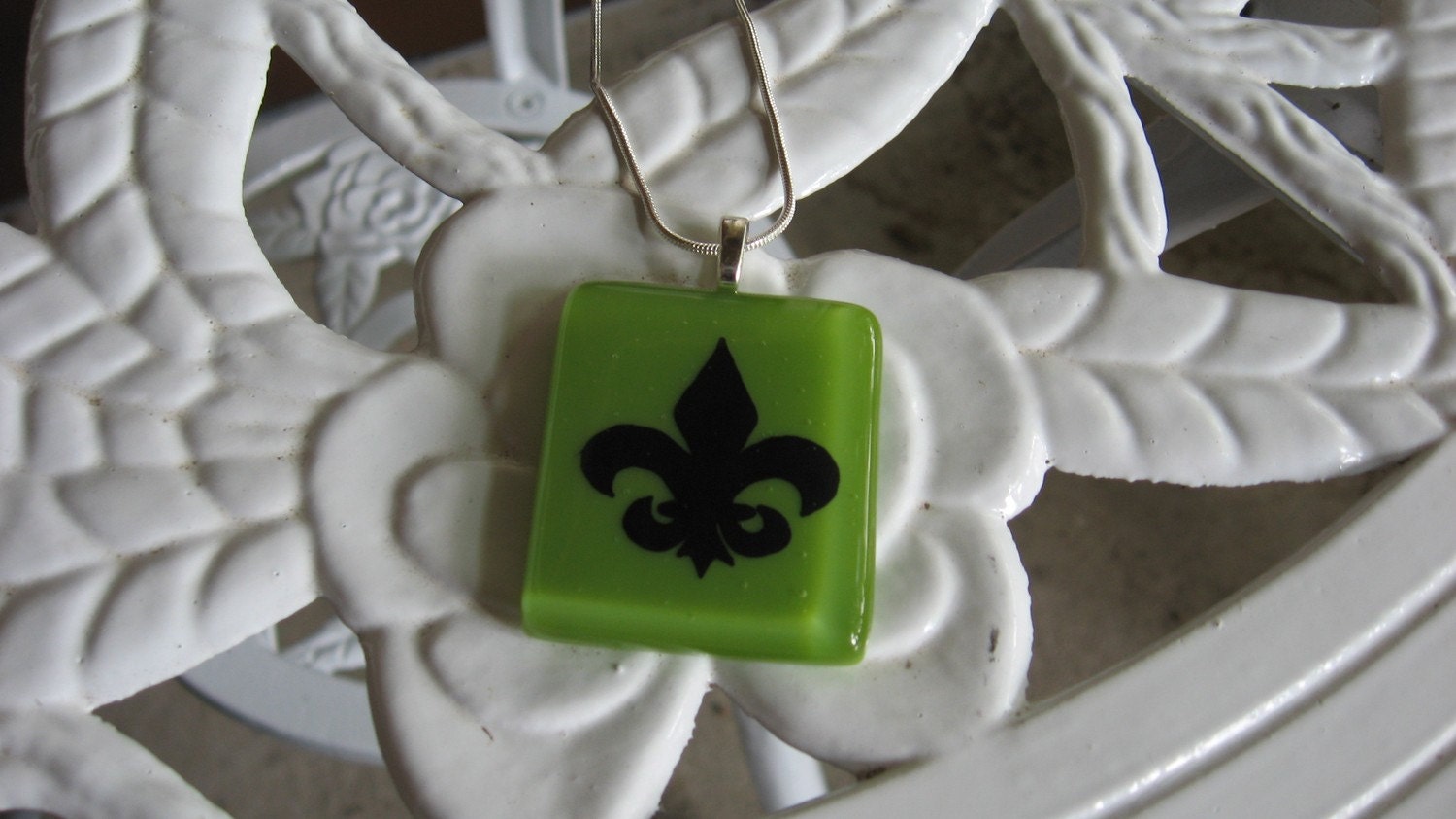 WBN Olive Green Fleur de lis Stained Glass Fused Glass Necklace