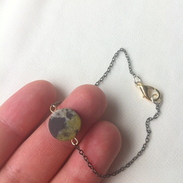Forest - green stone bracelet - one of a kind