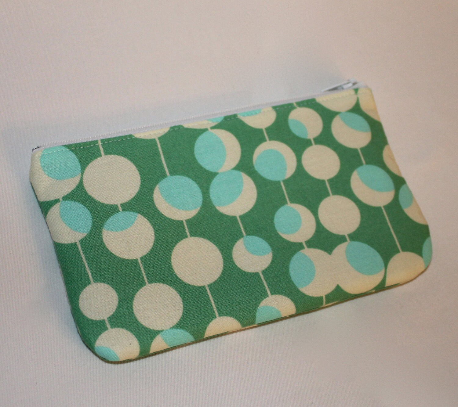 SALE - Gadget Bag - Padded Zipper Pouch - Green Martini