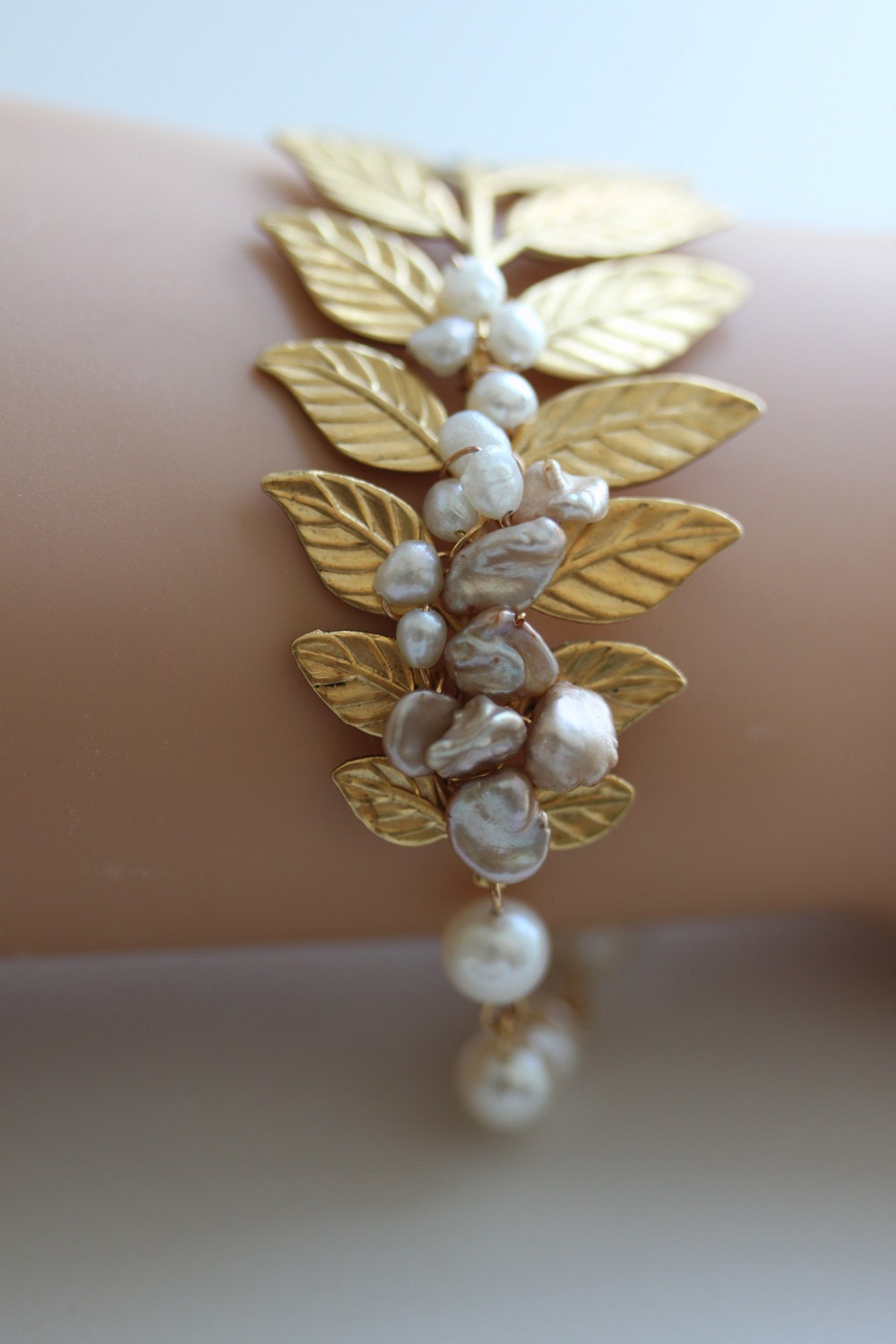 Gold Leaf Bracelet, Leaf Wedding Bracelet , Pearl Cuff bracelet, Pearl Bracelet, Leaf Branch Bracelet