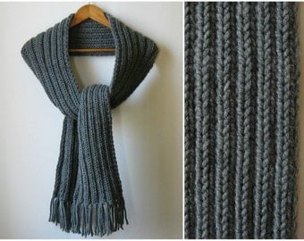 Chunky Scarf Knitted in Dark Gray Blend Wool