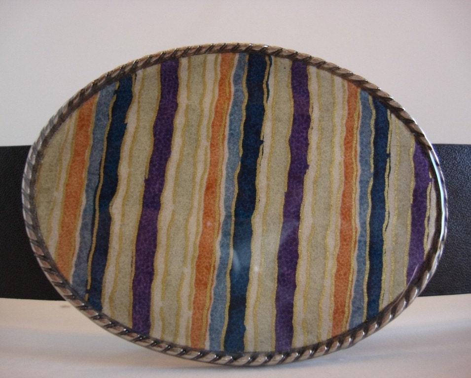 Jada Belt Buckle - Stripes - Oval Wearable Art