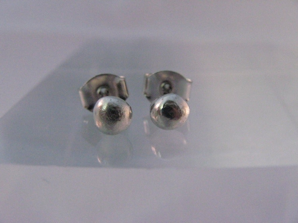 Platinum Studs