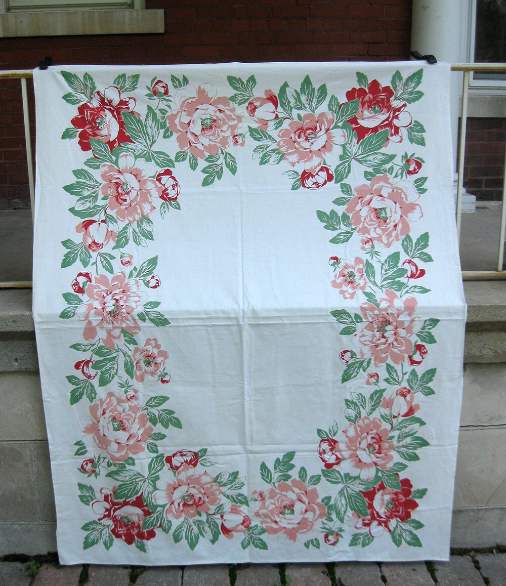 vintage possibly wilendur tablecloth - vintage 50s tablecloth - floral