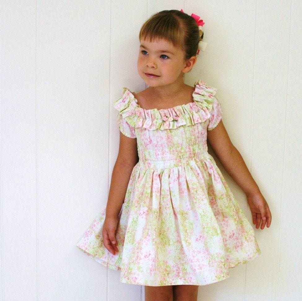 GISELLE'S New York style shopping dress in sweet floral print custom size 2T to 8 for your ENCHANTED princess
