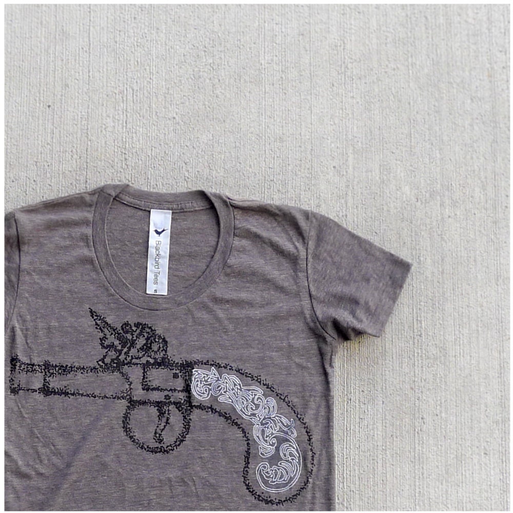 Sure Shot - tshirt for women - MEDIUM - antique pistol screenprint on American Apparel heather brown track tees
