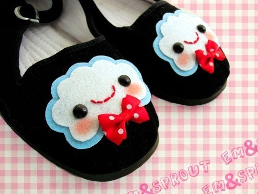 Happy Cloud Mary Jane Shoes - size 6