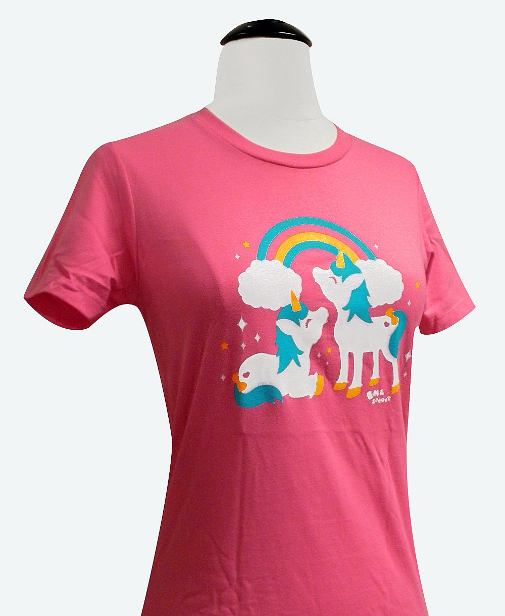 Unicorn Shirt - Pink KAWAII Unicorns - Size Medium Ladies T-Shirt
