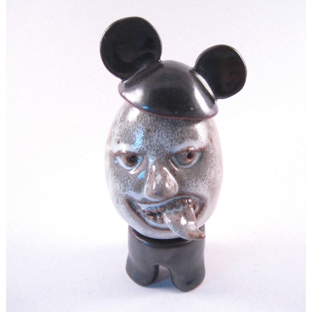 Egg Curster 3 pc Rattle Head