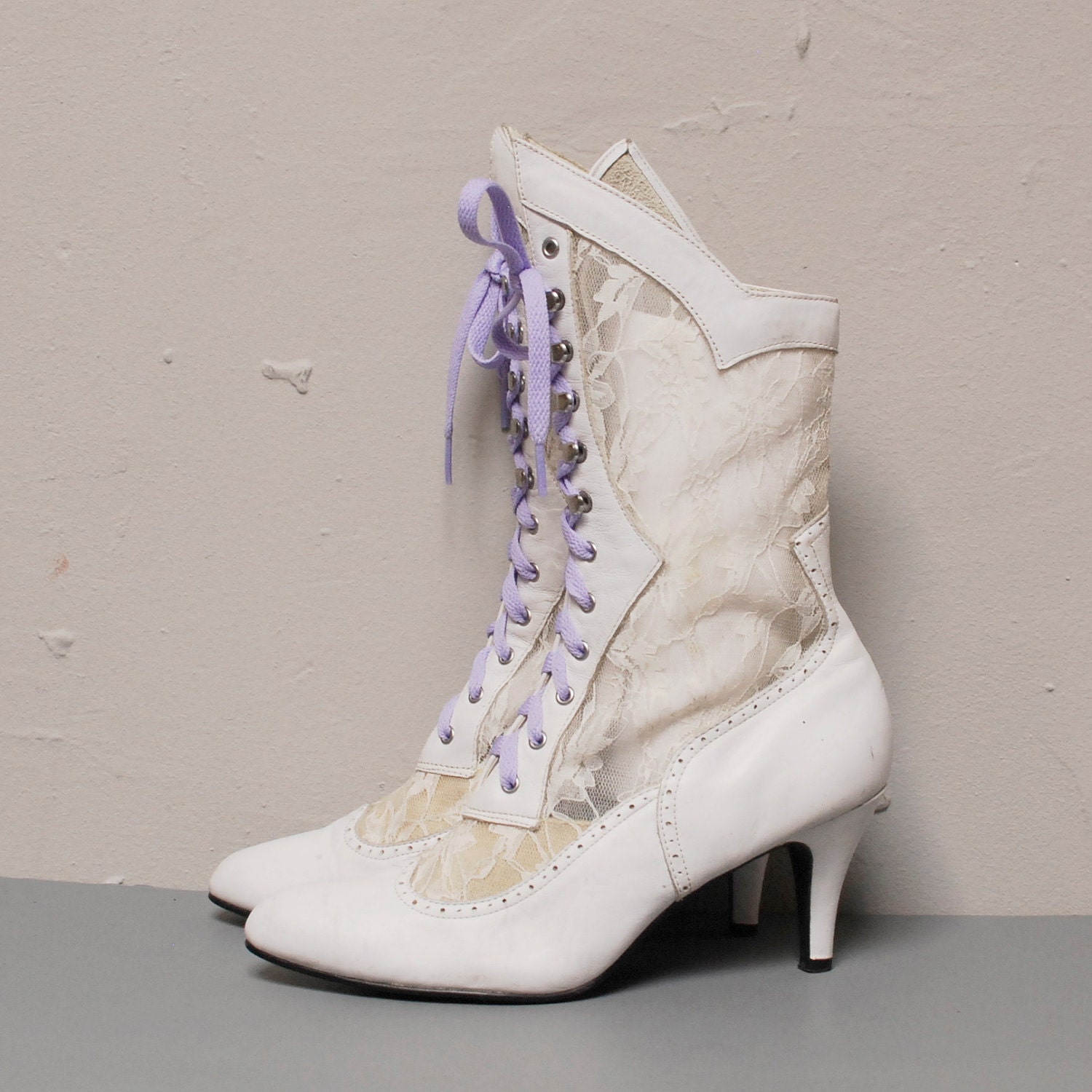 size 7.5 LACE white leather 80s SOUTHWEST spectator LACE up ankle boots