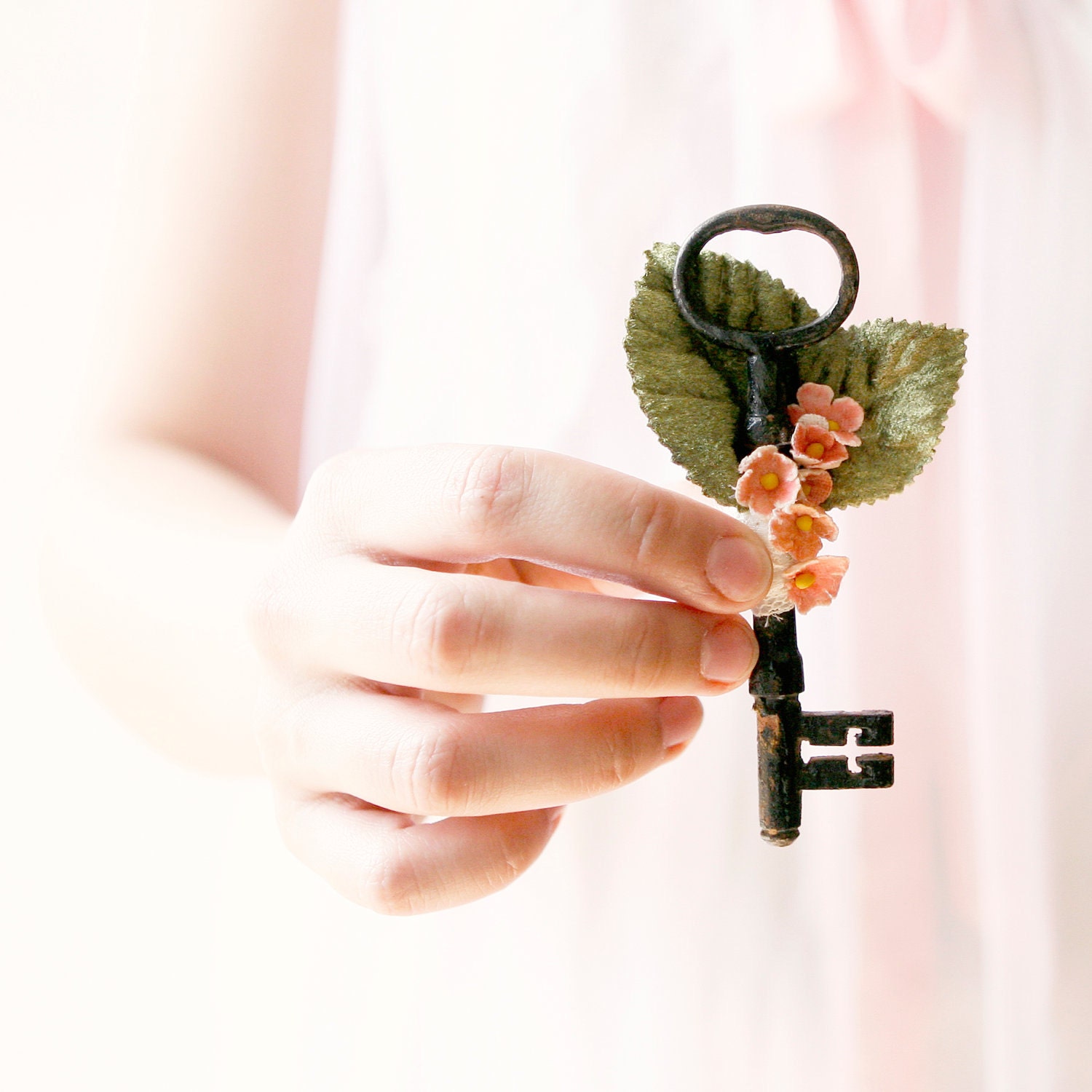 secret garden - embellished antique key
