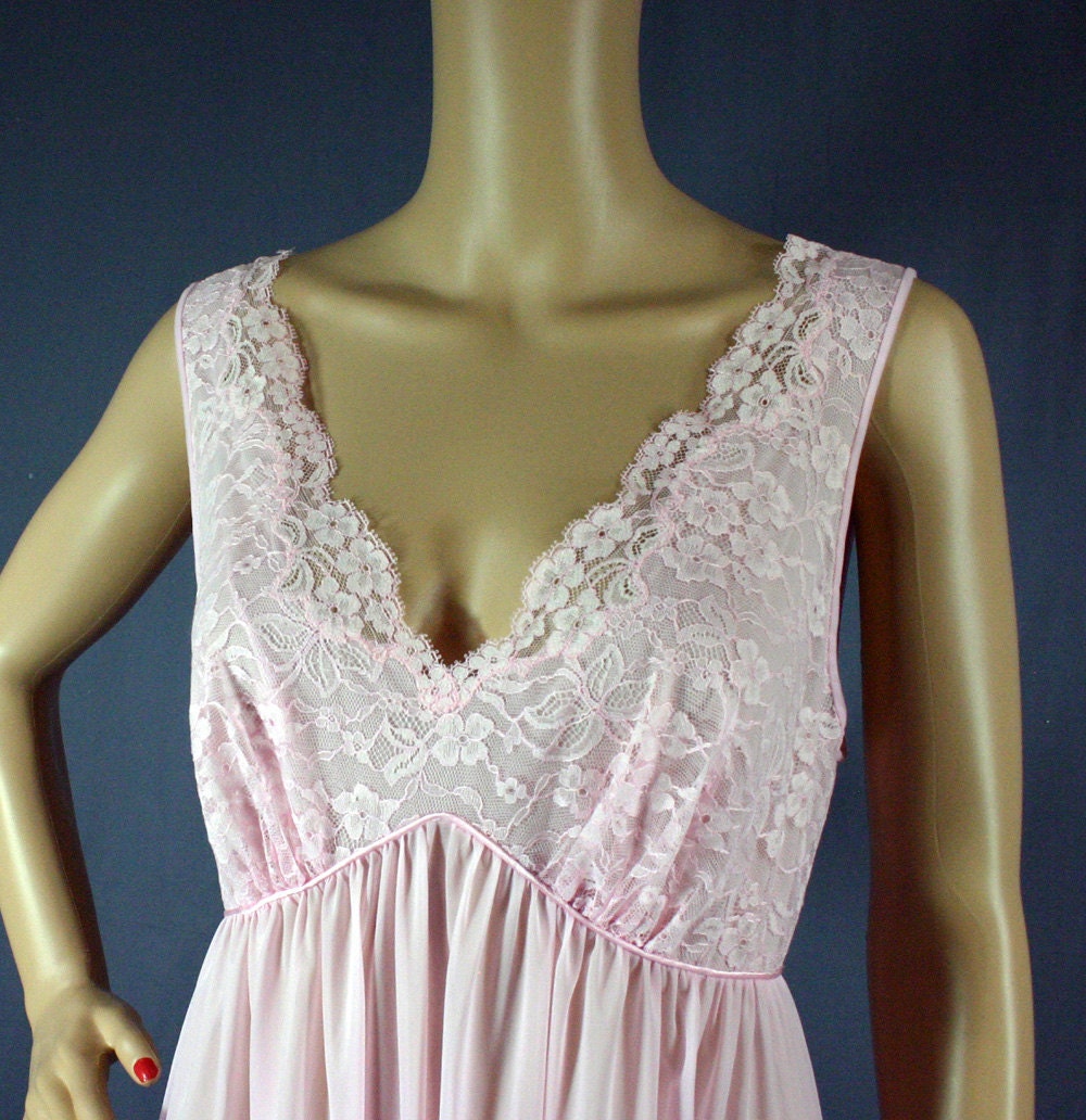 50s Carnation Pink Lacy Vanity Fair Maxi Gown, 34 - Vintage Lingerie
