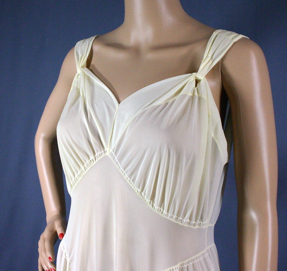 50s Pale Yellow Sheer Nylon Maxi Gown, 38 - Vintage Lingerie