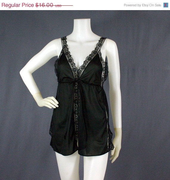 SALE 60s Black Pandora Chic Lacy Babydoll Negligee Gown, Medium - Vintage Lingerie