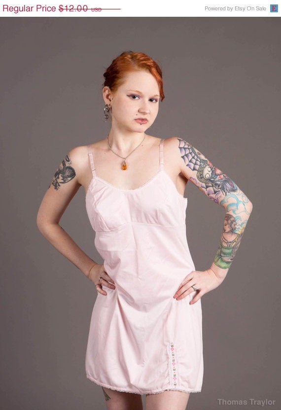 SALE 60s Pink Van Raalte Full Slip Dress, 32 - Vintage Lingerie