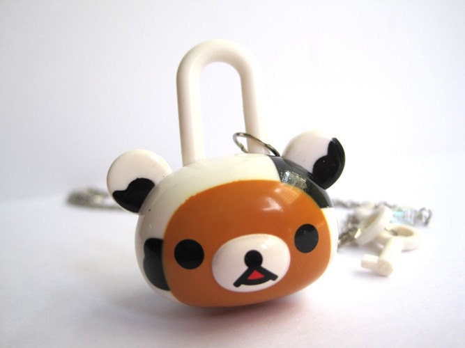 Cosplay Lovely Rilakkuma Bear in Cow Disguise Lock Necklace