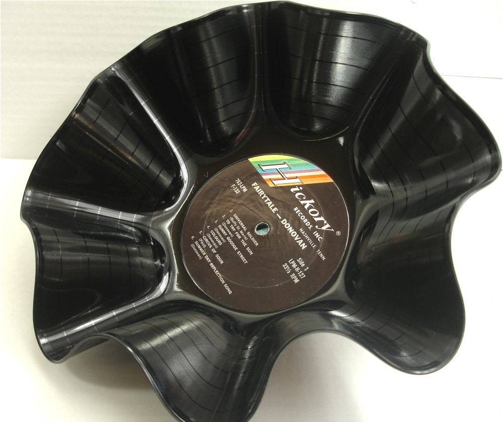 DONOVAN Fairytale - Recycled Record Chip Bowl