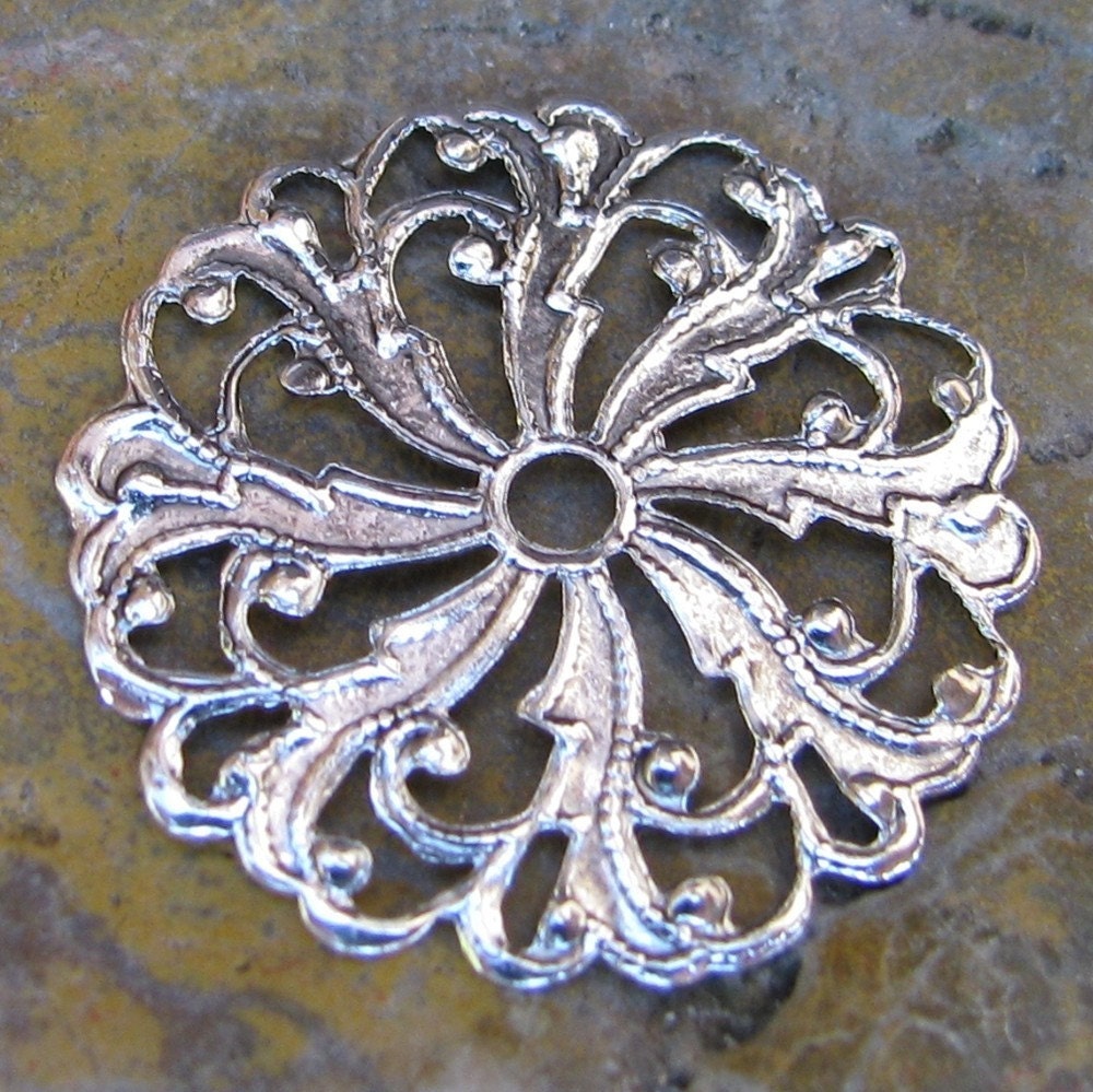 6 Antiqued Silver Brass Round Filigree Jewelry Findings 327