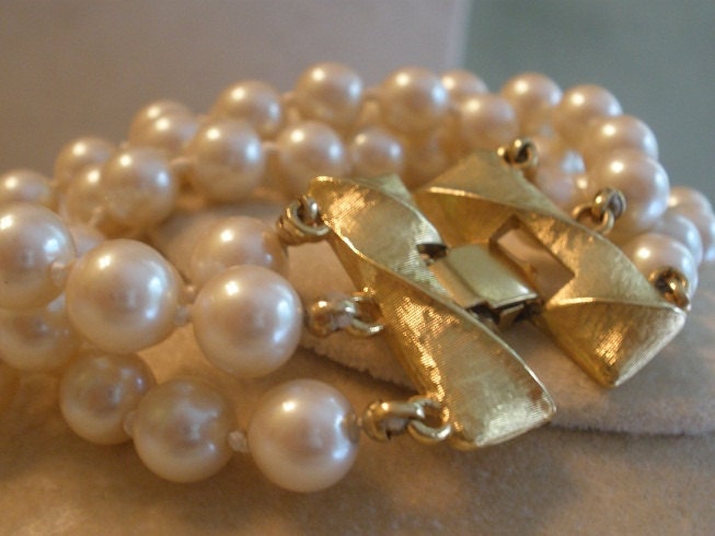 Vtg. Monet (Signed) Double Strand Pearl Bracelet