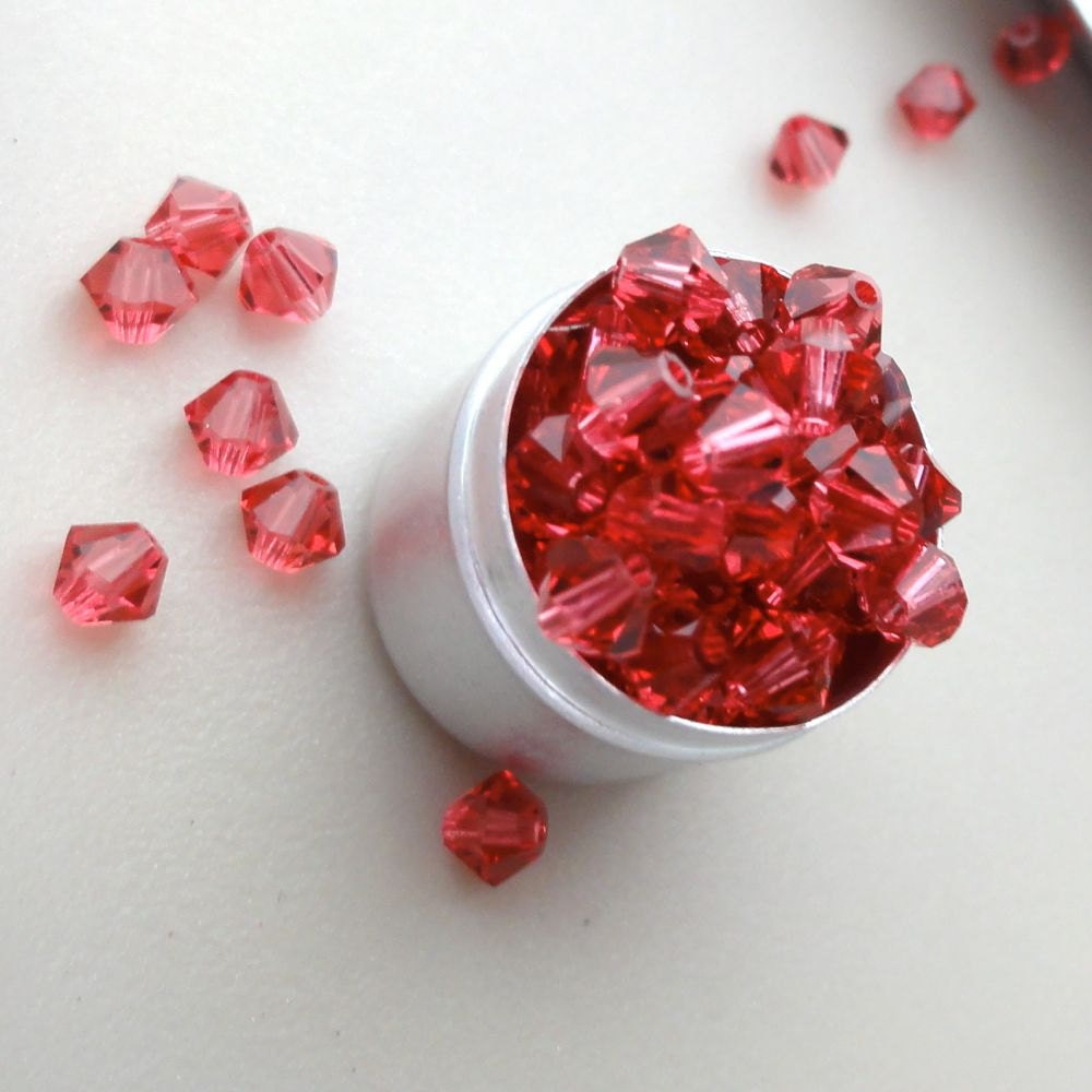 Swarovski 4mm 5301 Indian Pink Crystal Bicone bead. Sc576 (20) Coral Pink Crystal