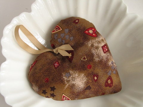 Handmade Fabric Heart Ornament - Capture his heart