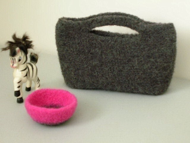 Crocheted Felted Clutch Purse Pattern PDF - permission to sell what you make