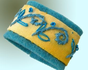 Fabric Ring Embroidered Felt Ring   (one ring)