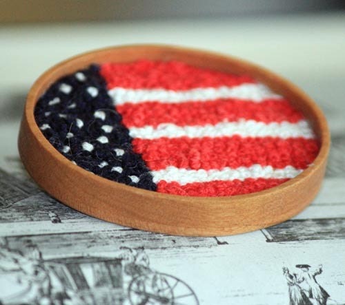 Brooch Hand Embroidery American Flag Brooch Colonial Knots Red White Blue