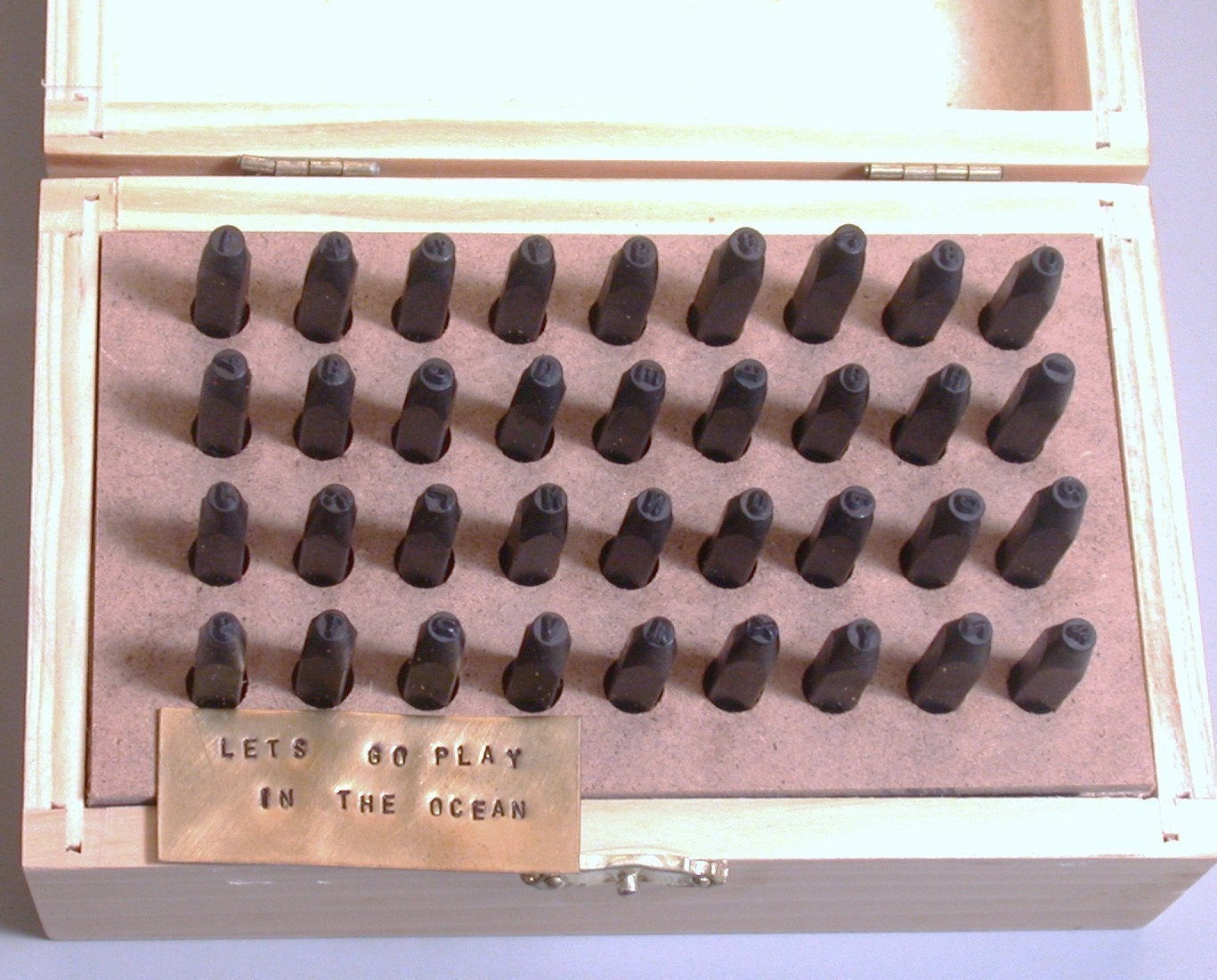 Block 2.5mm Metal Alphabet number stamps for hand word by Romazone