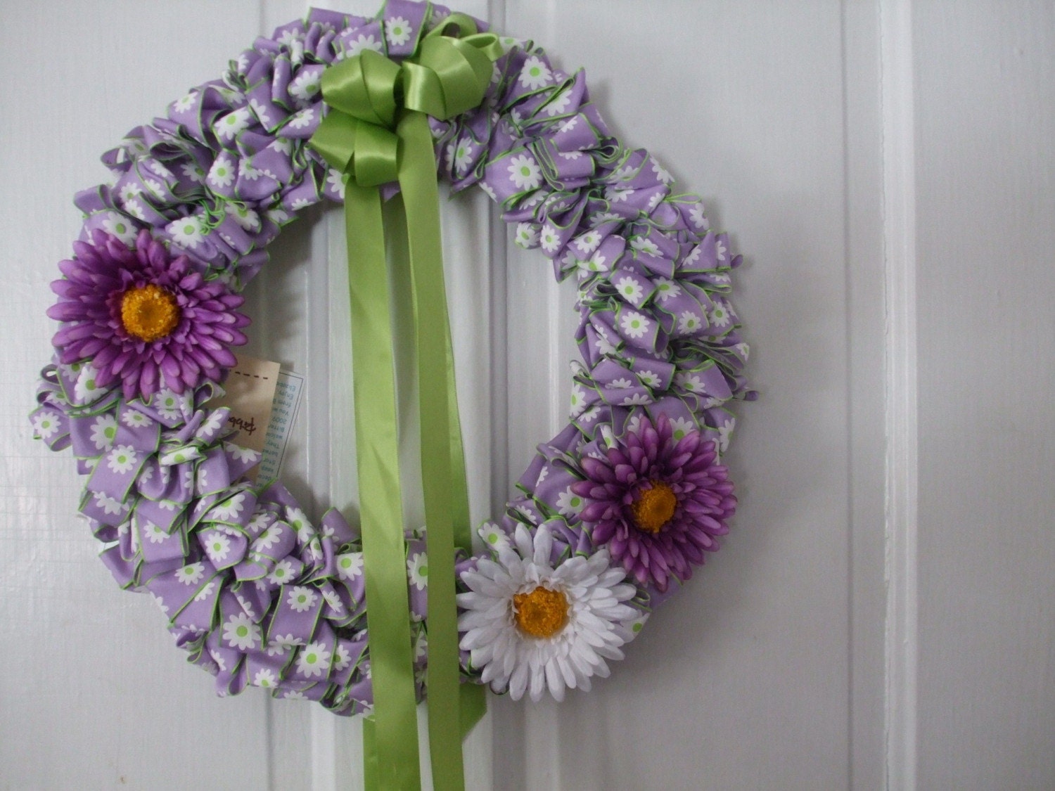 Ribbon Wreath Lilac Lavender Garden Daisies 16 inch