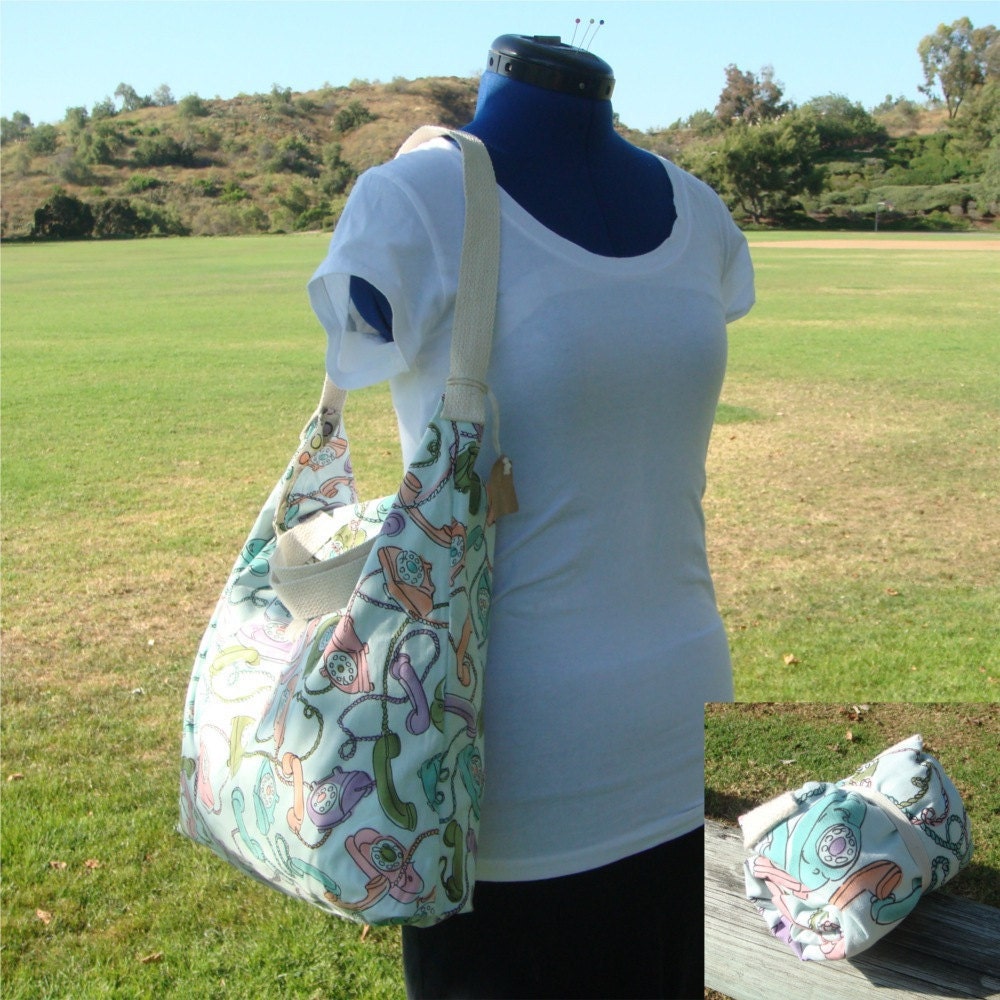 Roll Up Tote - reversible - light blue phones