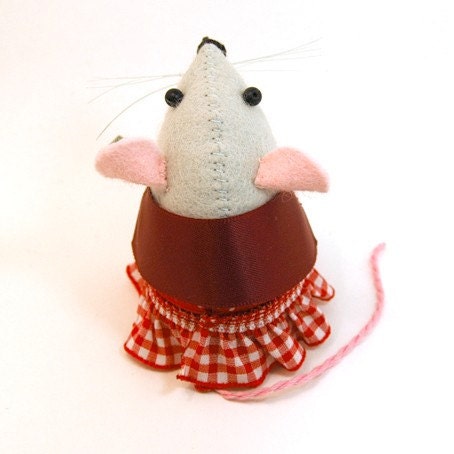 Guitarist Mouse guitar ornament felt rat hamster mice cute gift for animal lover or collector - Lizzy