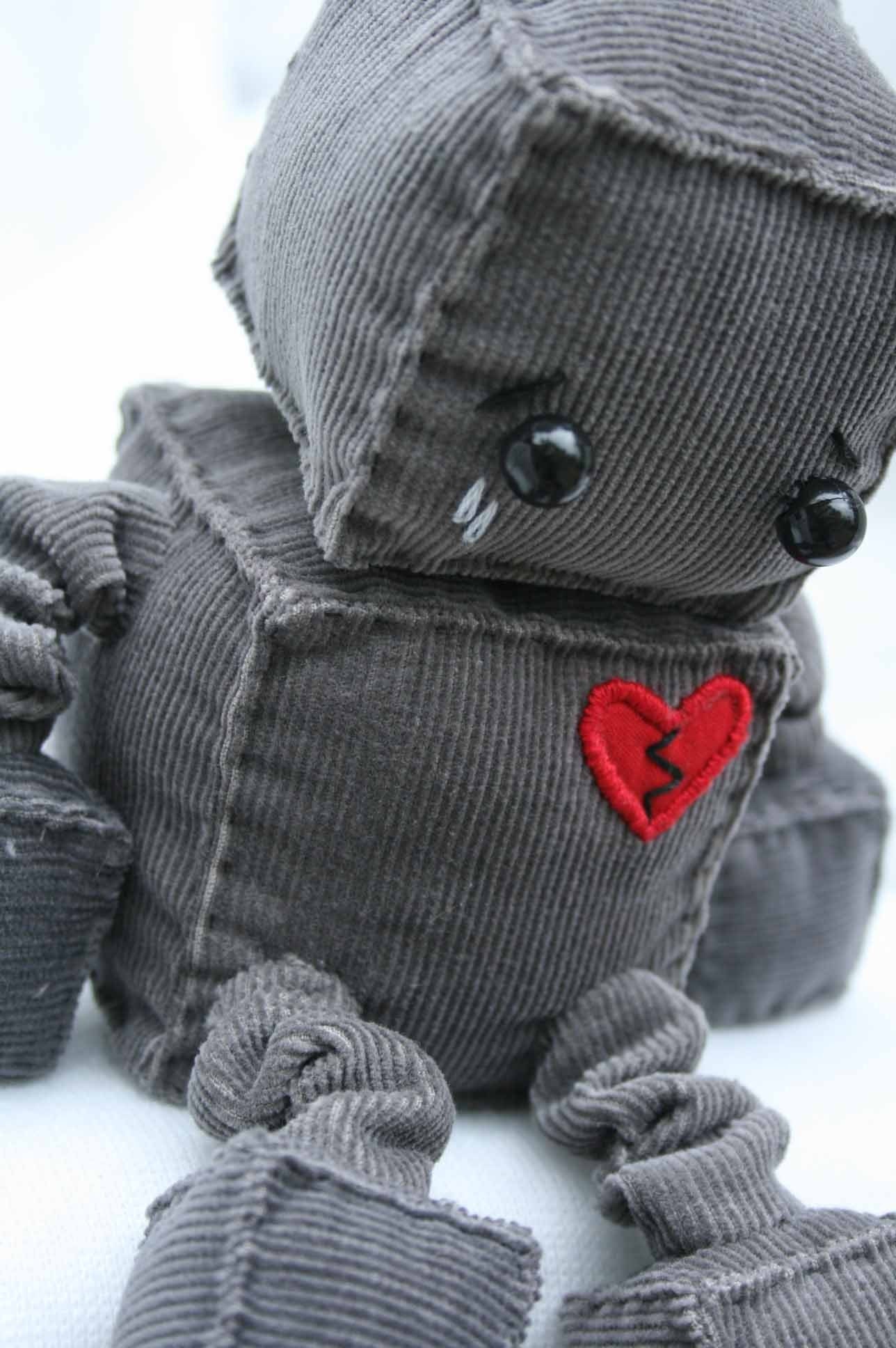 BrokenHeart Robot
