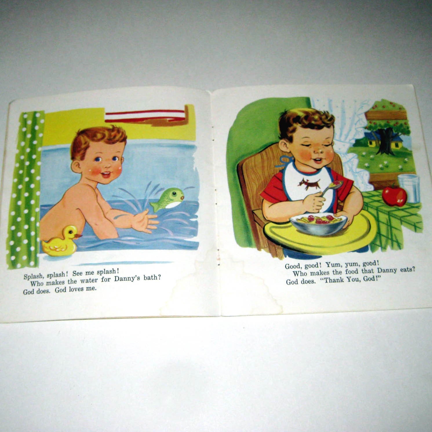 Vintage 1960s Children's Book Entitled Who A Tiny Question Book