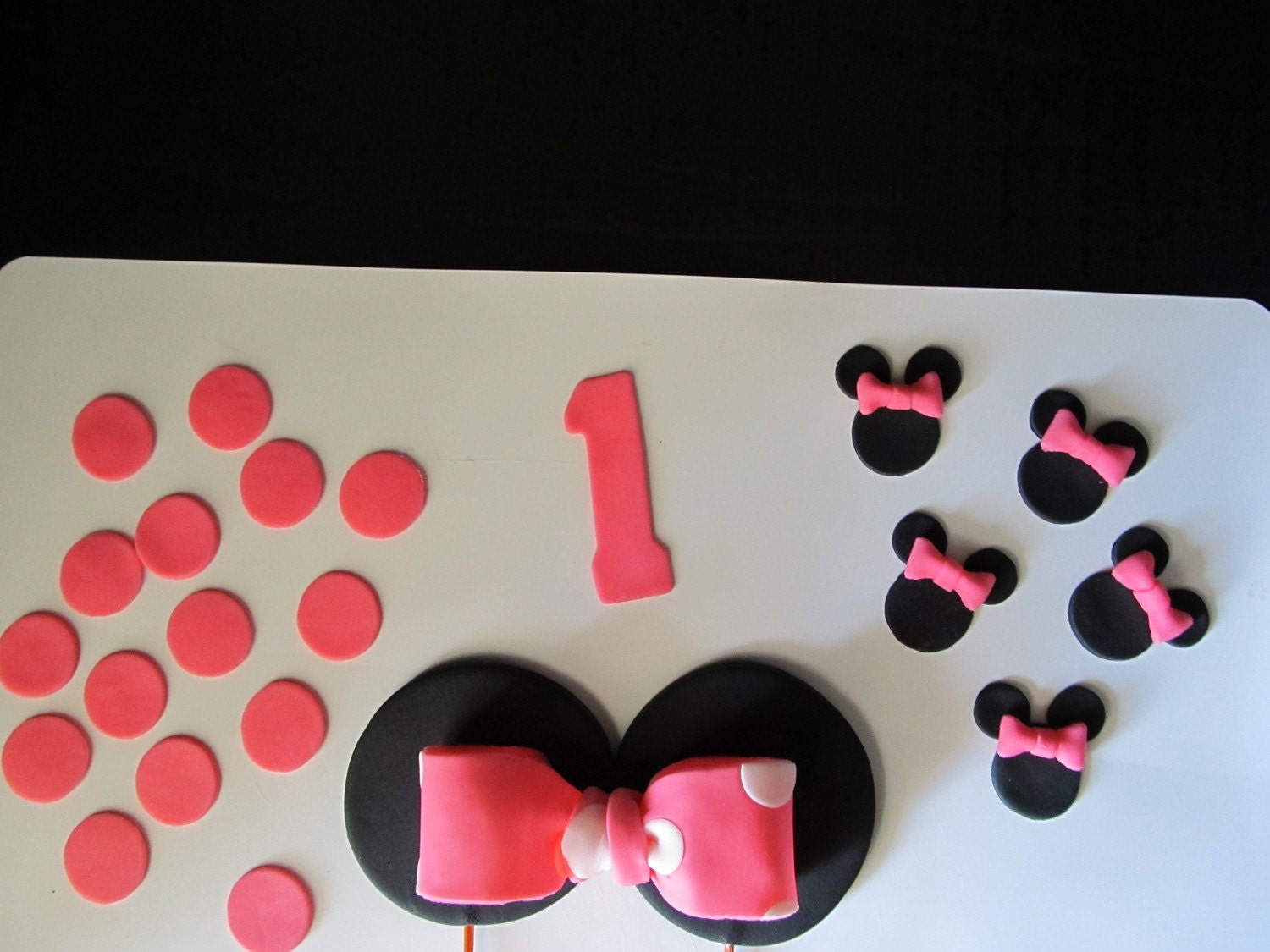 Minnie Mouse Inspired Fondant Cake Toppers for 5-6" Smash Cake