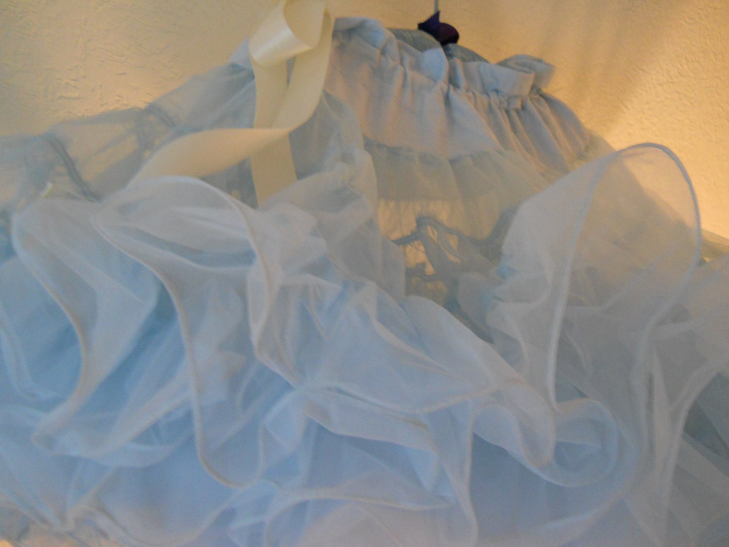 vintage fairy tale princess-blue super-poof petticoat square dance crinoline by partners please adjustable size