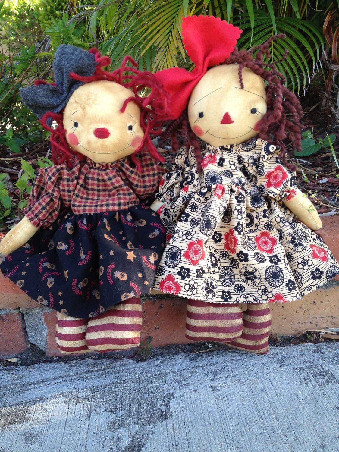 Cloth raggedy Ann doll Primitive Folk Art Annie