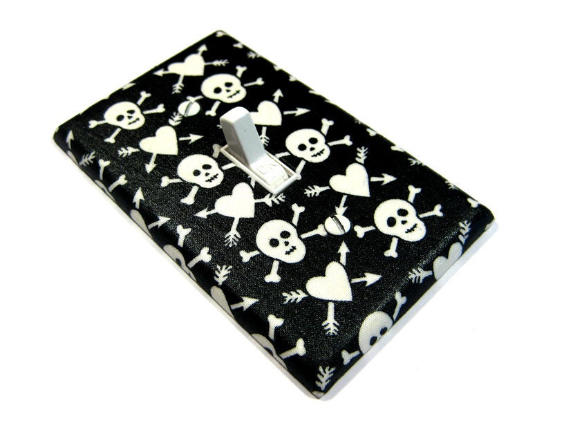Hearts and Skull Halloween Decor Light Switch Cover Black and White Rockabilly Switchplate Switch Plate LAST ONE 002