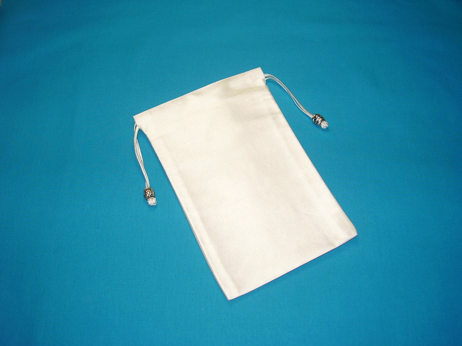 Pure White Silk Tarot Card Bag, Tarot Card Pouch