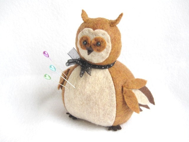 Owl Pincushion Herbie cute felt bird owl collectable or gift for animal lover...MADE-TO-ORDER