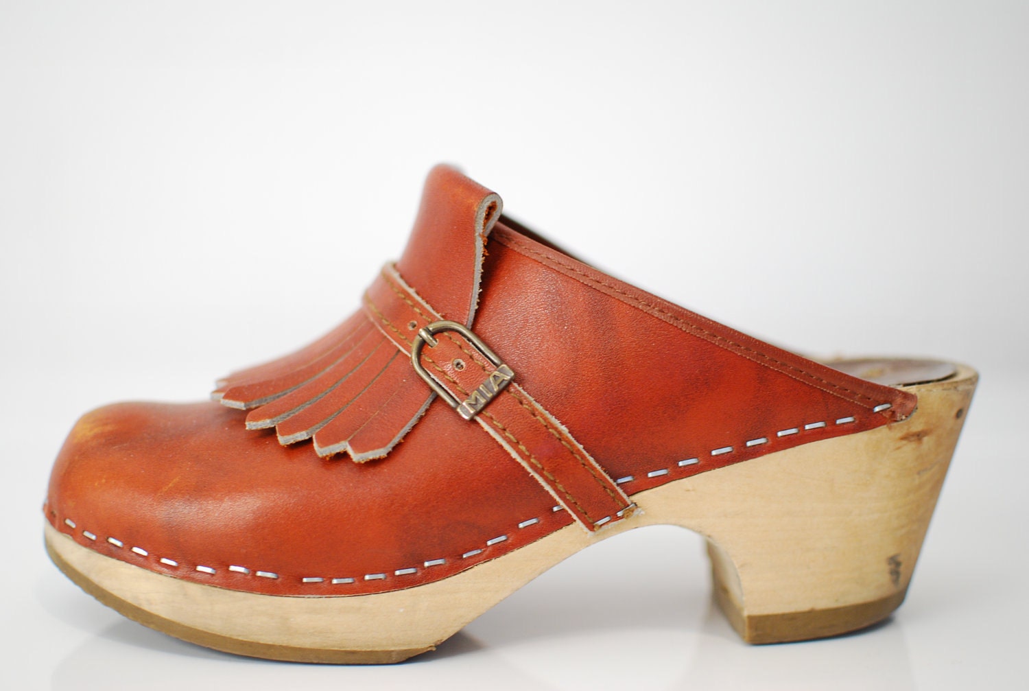 Vintage 1970s / MIA / fringe / clogs / Sweden / Swedish / wood soles / 7