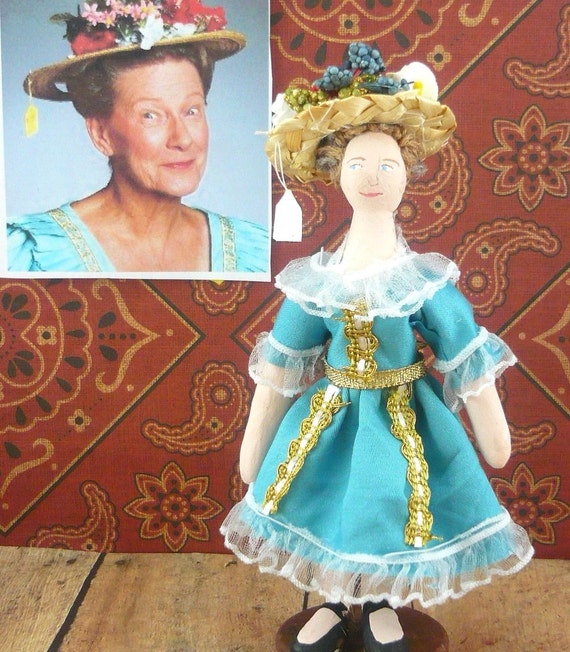 minnie pearl doll